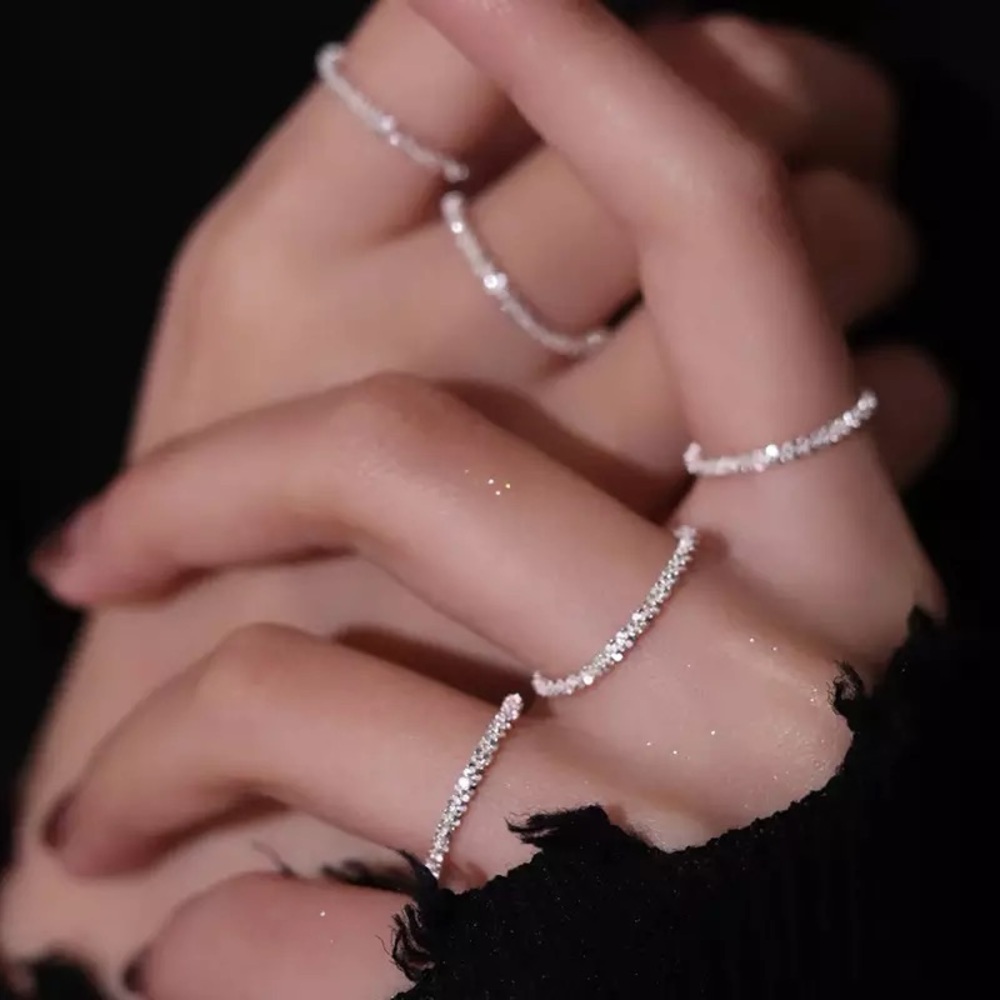 Dazzling Gold and Silver Women's Rings